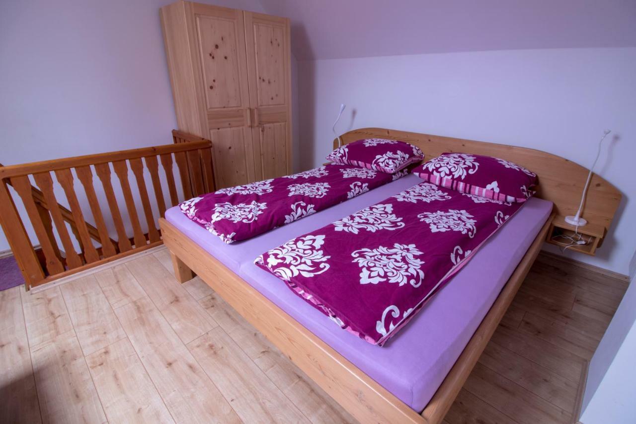Hiska Henrik Zalokar Apartment Бохин Екстериор снимка